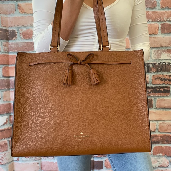 kate spade Handbags - Kate spade LARGE Hayes tote warm ginger handbag